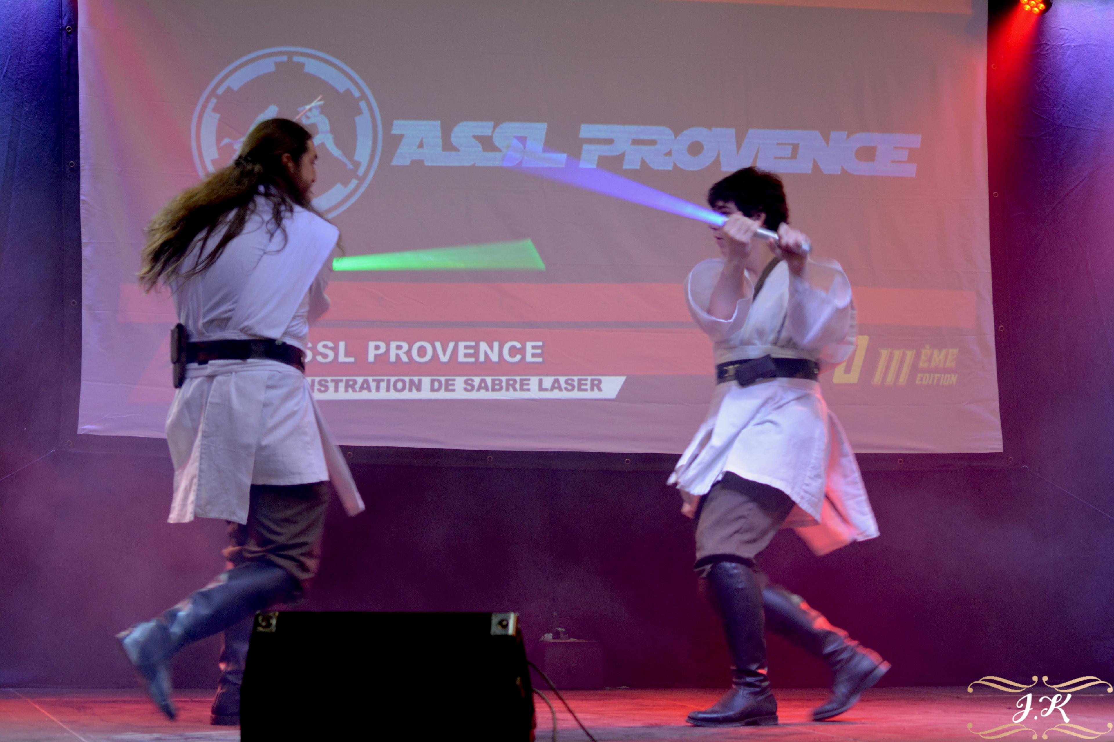 scene-convention-sf-orange_1e3fe5b7-d2bd-422b-85c2-f7a9bbb3c4a6.jpg