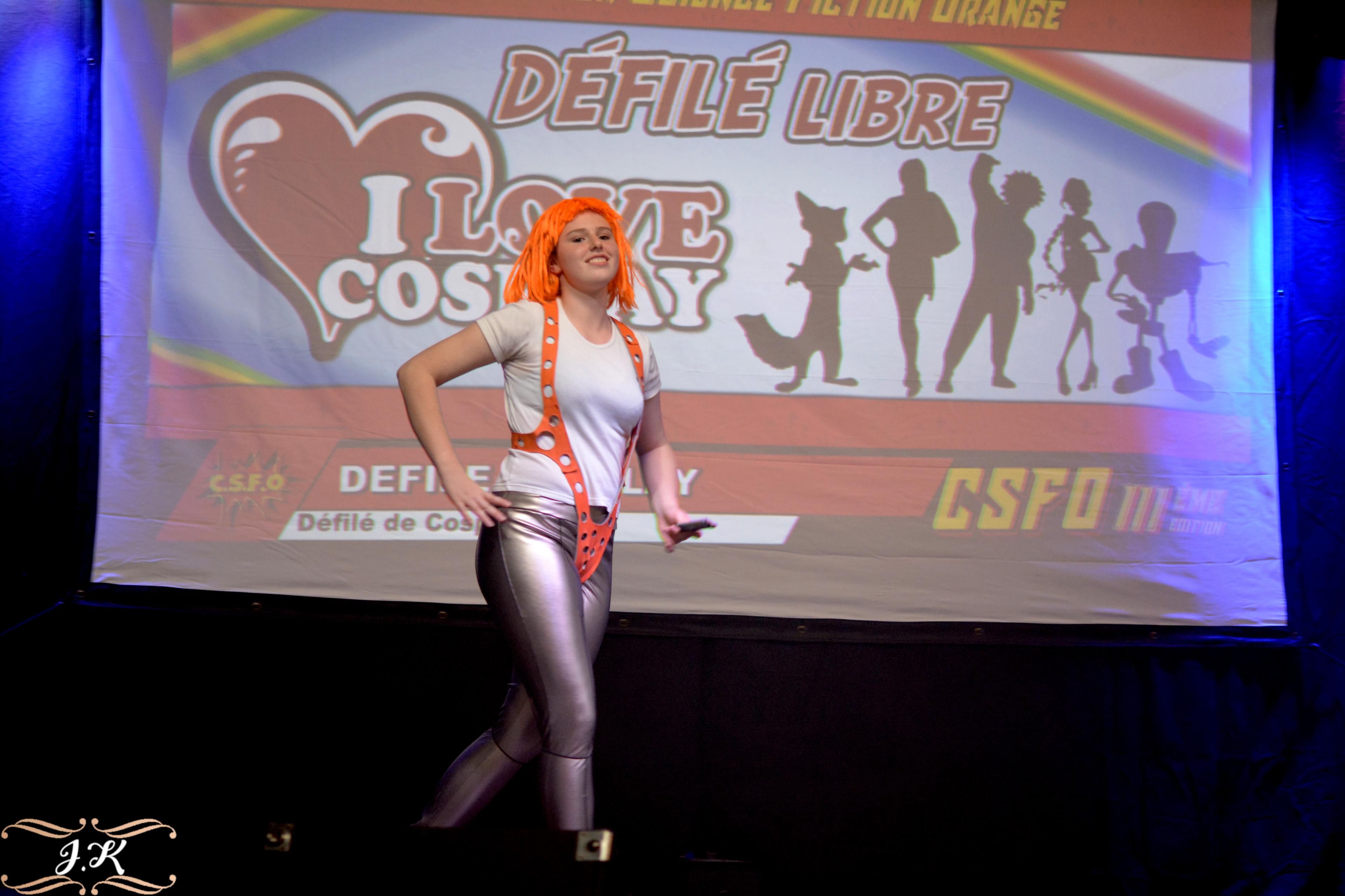 scene-convention-sf-orange_57487769-361d-4b97-95ad-6330ce7062a6.jpg
