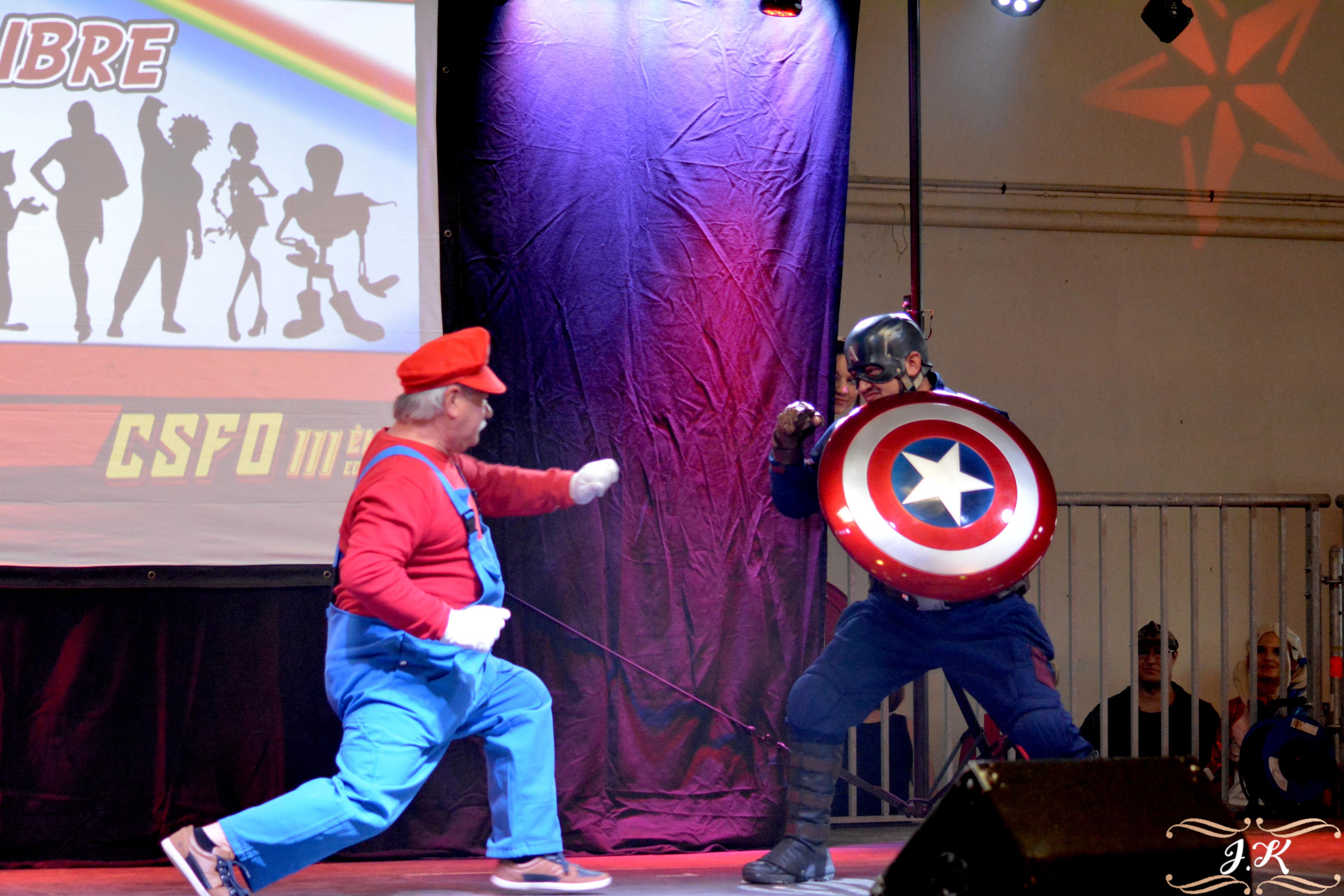 scene-convention-sf-orange_6f1b72c0-a8cc-4463-87db-0f18188c7e3f.jpg
